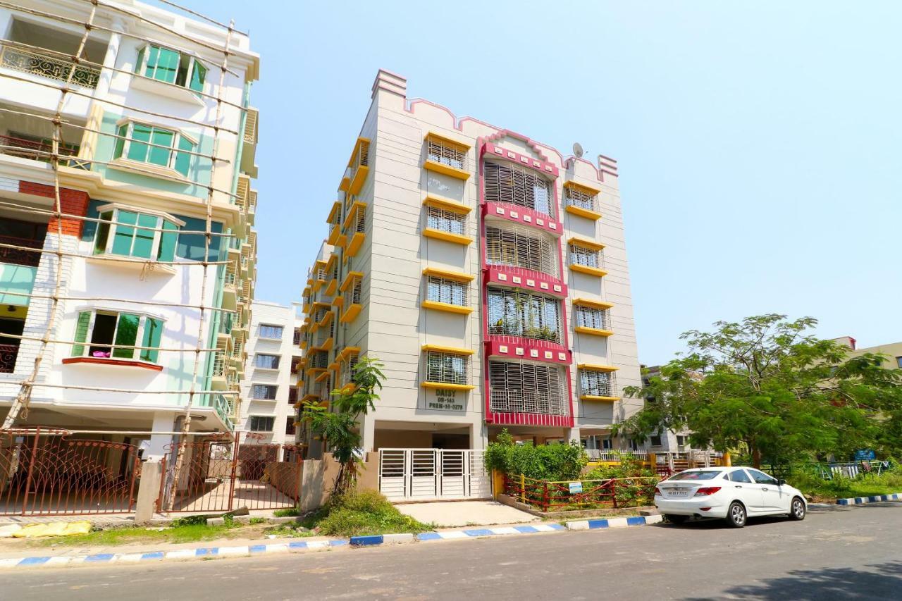 Oyo 30269 Amar Raj Inn Колката Екстериор снимка